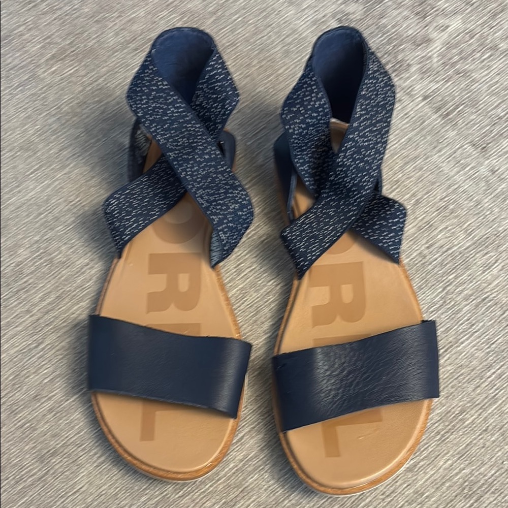 Sorel Ella II - Navy and Tan Sandals